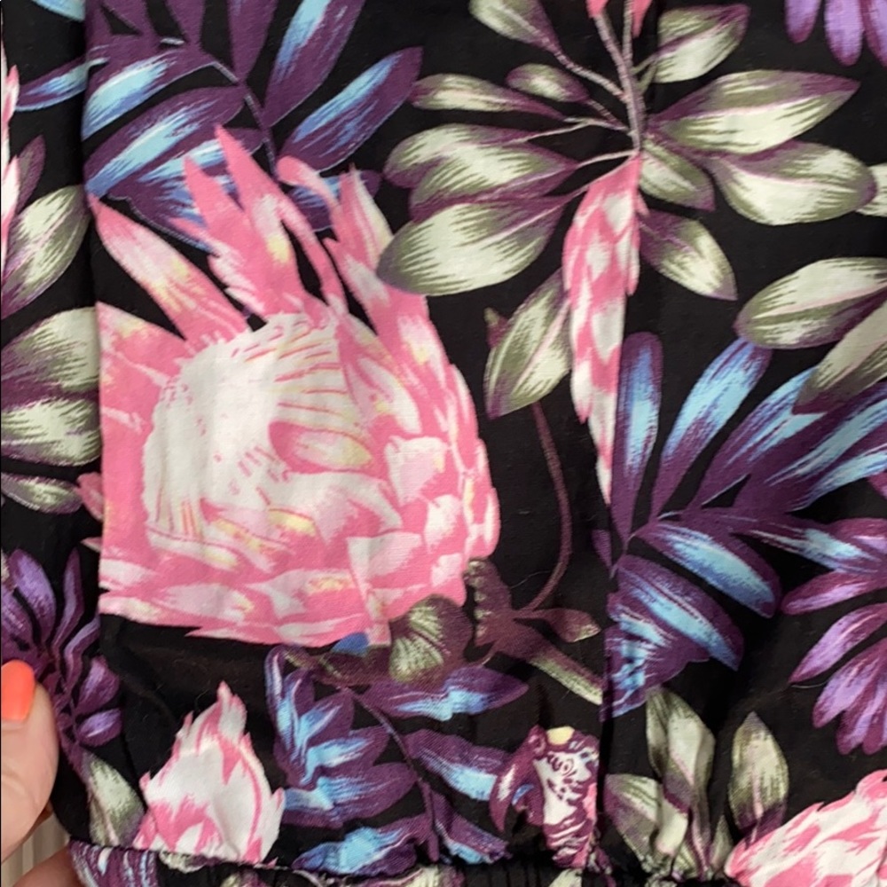 Floral romper - Picture 4 of 5